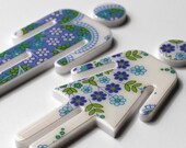 Male/Female WC decor bathroom sign retro blue/purple/green