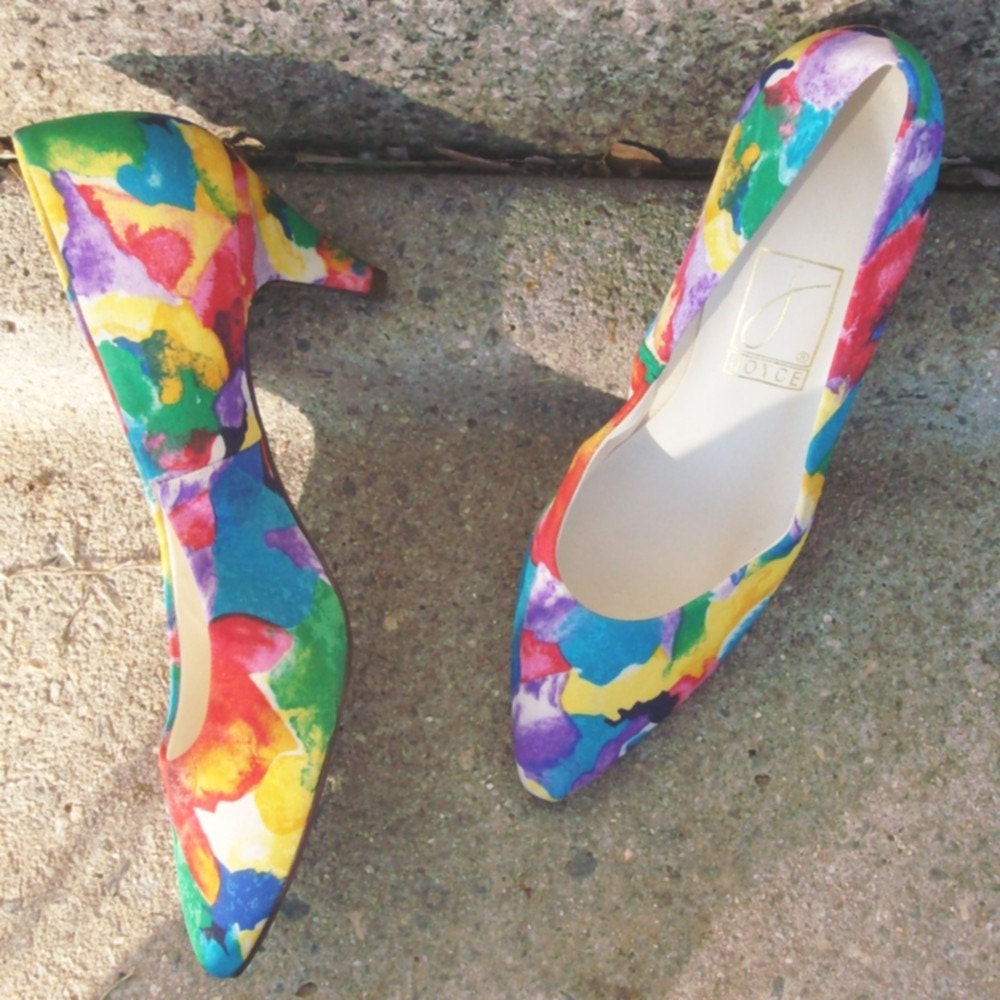 KARMA CHAMELEON  Vtg. 80'S  Sweet Flower Print Pumps Sz. 8.5 US 39 Europe