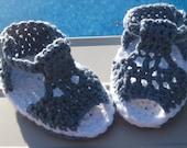 Peakaboo Baby Sandals, Crochet Pattern Pdf, instant download available