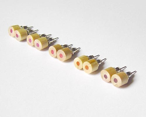 the whole set of naked wood color pencil ear studs, the reddish series (set of 5 pairs)