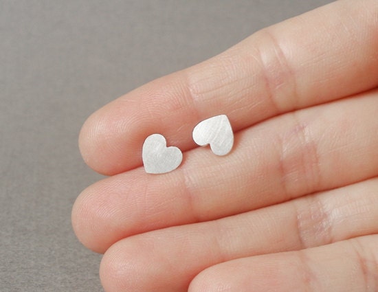 sterling silver Sweet Heart earring studs, handmade in UK