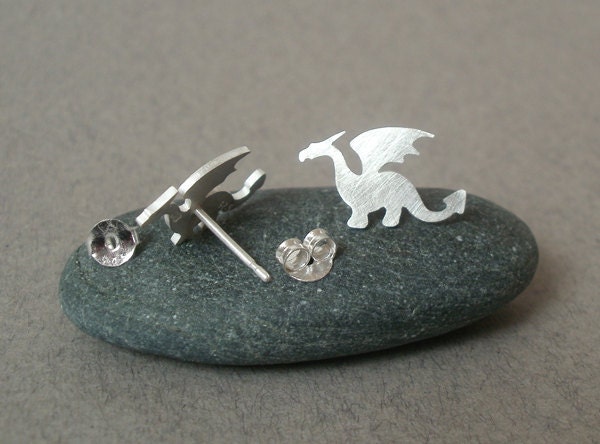 dragon earring studs in sterling silver, handmade in the UK by Huiyi Tan
