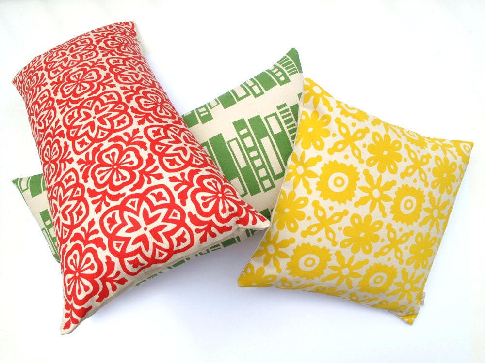Moroccan Tile Slim Pillow in Red