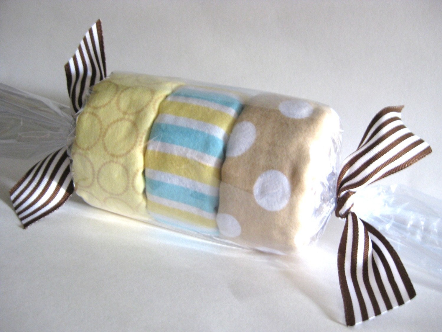 Blanket Trio Candy Roll