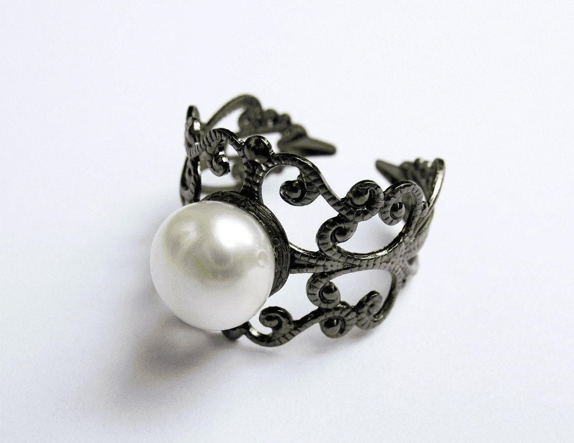 Freshwater Pearl Ring - Gunmetal Vintage-Style Filigree Ring with 9mm Freshwater Pearl Bead, Adjustable