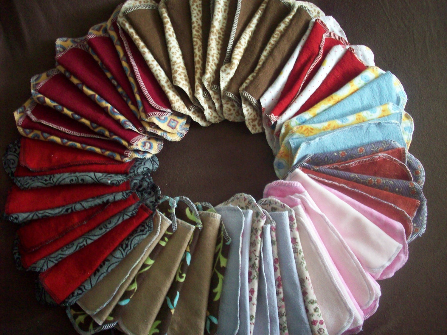 Set of 18 MamaBear LadyWear Quick-Dry cloth menstrual pads - Heavy, Medium & Light Flow