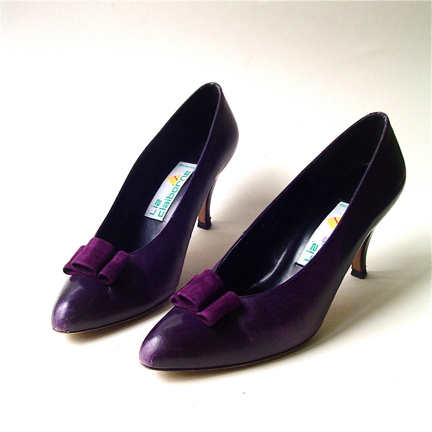 vintage Liz Claiborne Dark Purple Leather Pumps with Purple Suede Bows