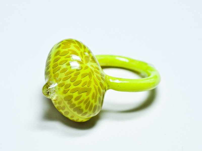 Hot Yellow Cleaved Seed