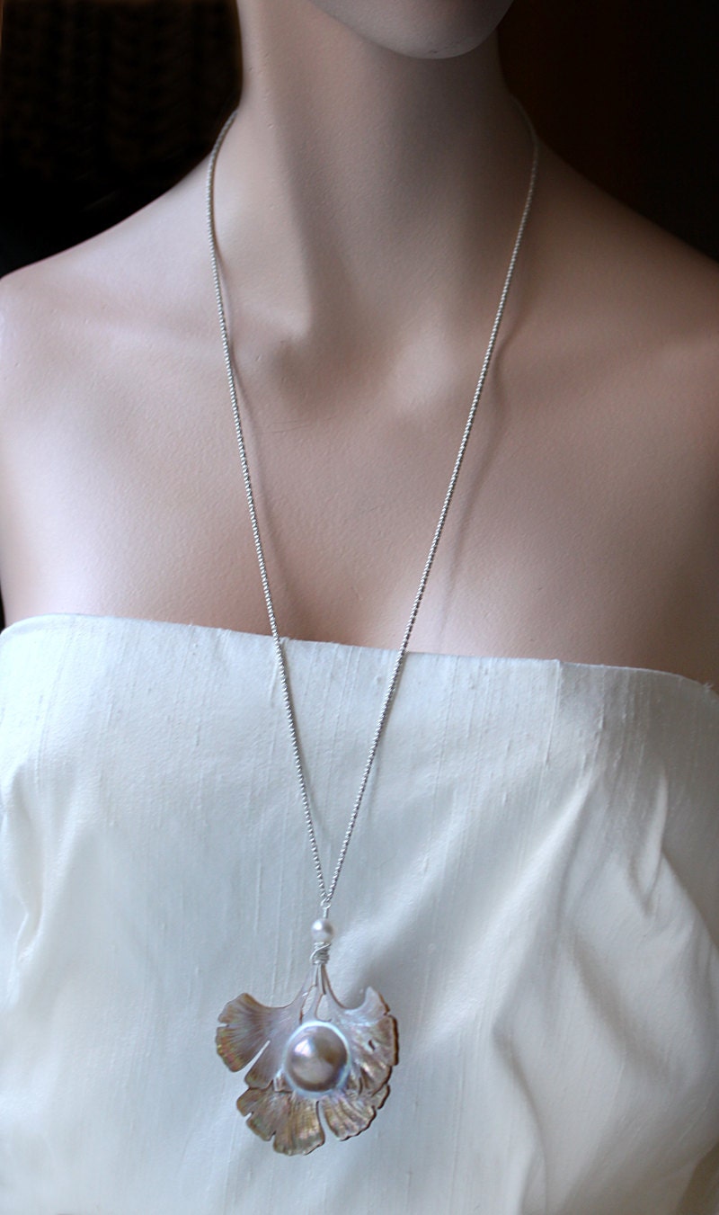 White Long Statement Necklace Carved Mabe Pearl Ginkgo Leaf Sterling Silver - Shinsei