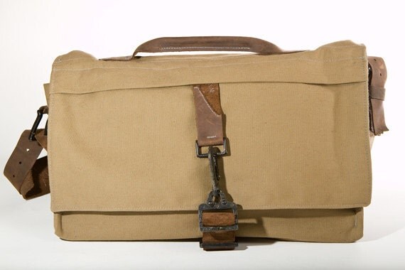 fullgive canvas and leather bag