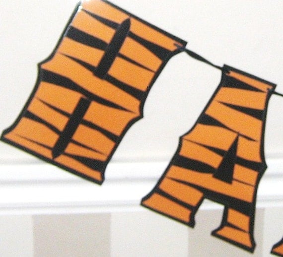 Tiger HaPPY BiRTHDAY Banner - Tigger print Safari or Jungle black and orange Il_570xn