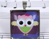 Handmade cute owl glass pendant/charm (PA-E-007-A1)