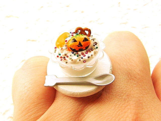 Halloween Food Ring Ice Cream Candy