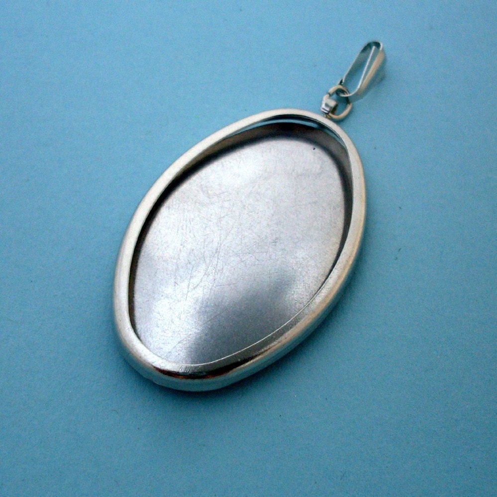 Silver Tone Oval Pendant Setting Frame Mounting 145ST
