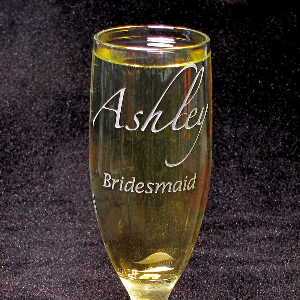 7 Champagne Flutes, Personalized Bridal Party Gifts
