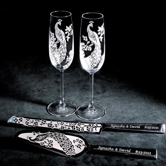 Peacock Wedding Cake Server and Knife, Personalized Table Settings for Wedding Cake