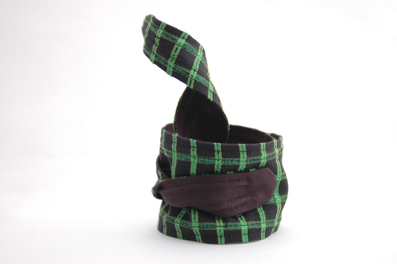 Just in Time for Christmas Green Plaid Twist Tie Headband