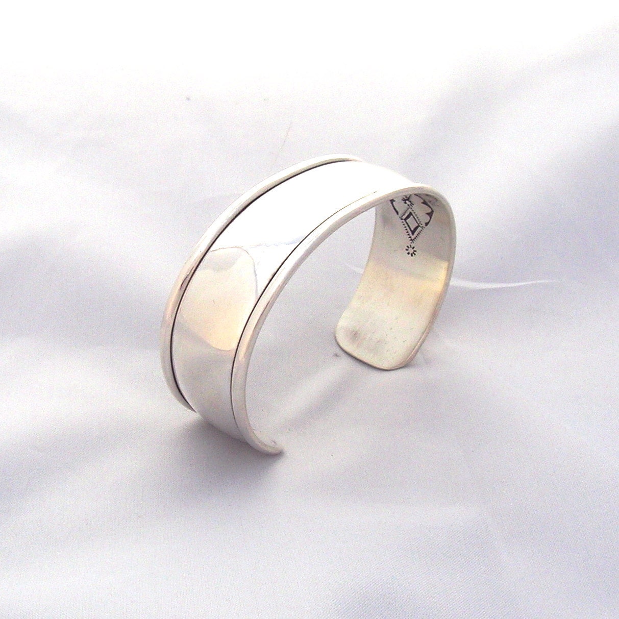 Contemporary Styled Sterling Silver Cuff Bracelet Southwestern Native Style