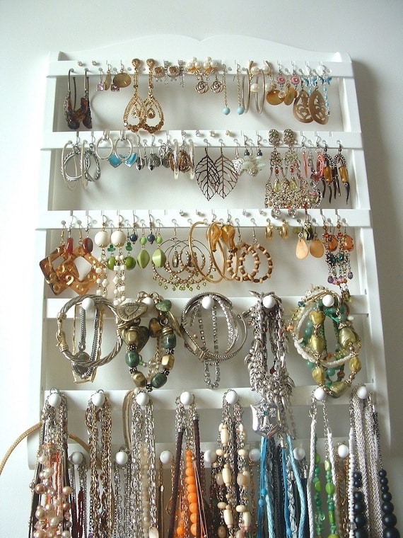 Elegant WHITE Jewelry Holder Earring Organizer Combo with 20 Jewelry Pegs  / Hard Durable Cabinet Grade Semi-Gloss Finish / High Quality & Deisgn