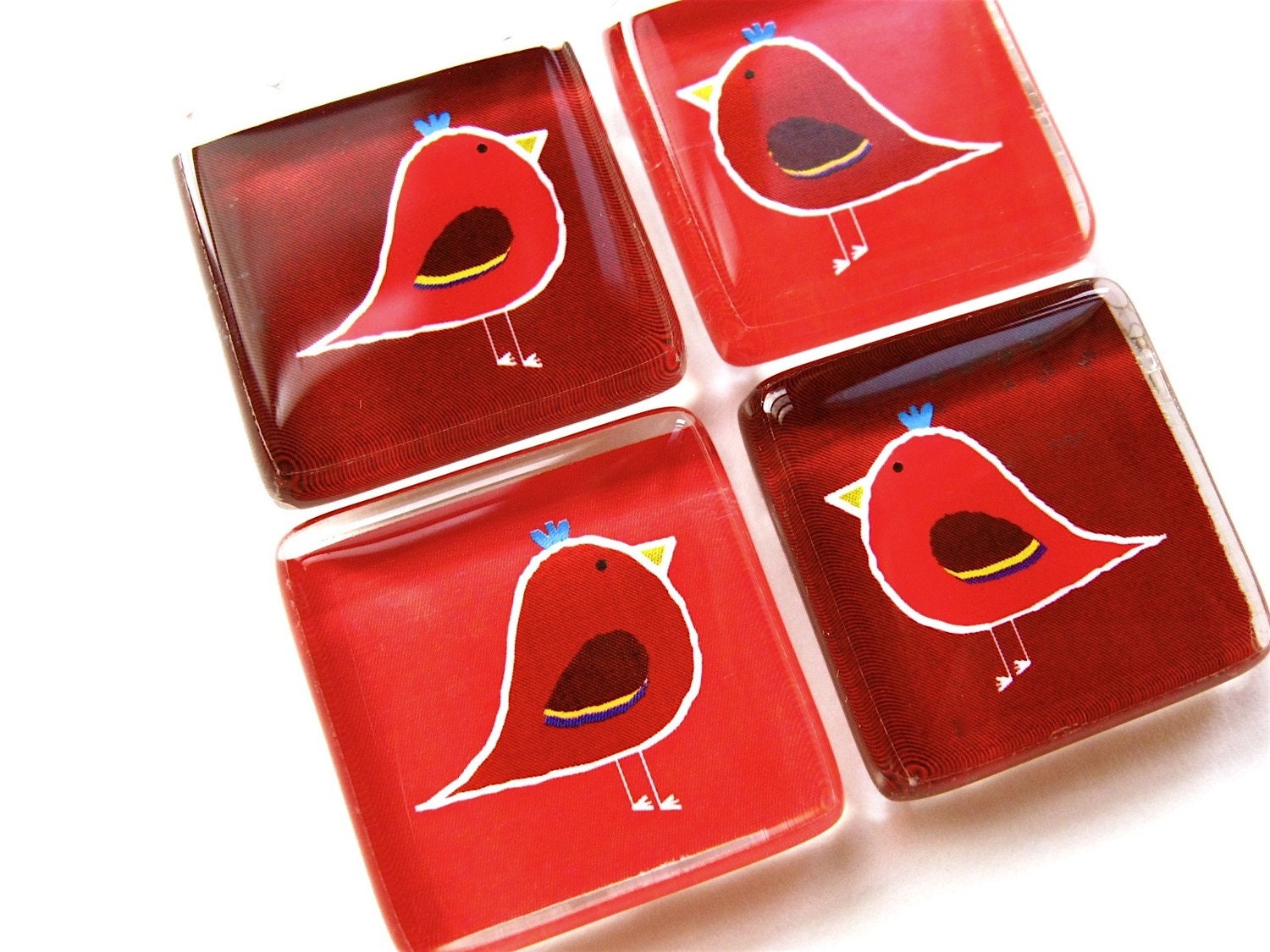 Glass magnets - set of 4 Mod Birds in red