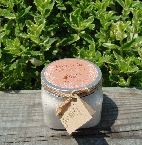 All Natural Eucalyptus and Peppermint Bath Salts made with Dead Sea salt, mineral salts and pure essential oil