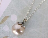Vintage Pearl Necklace Ivory Grey Sterling Silver Dewdrop