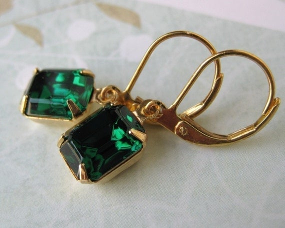 Emerald Vintage Rhinestone Earrings Swarovski Crystal Earrings in Gold