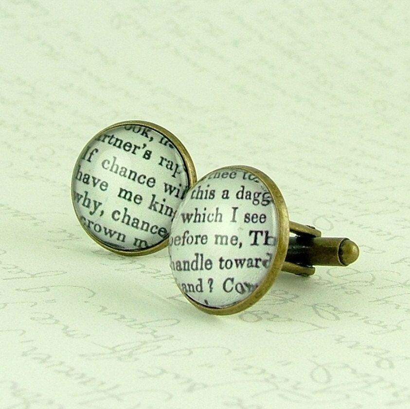 Shakespeare Cufflinks - Macbeth Quote - Is this a dagger which I see before me