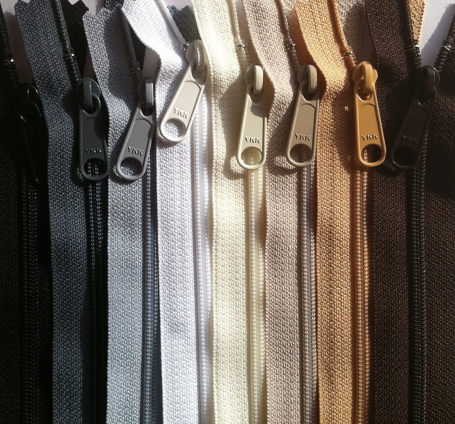 12 Inch 4.5 Ykk Purse Zippers with a Long Handbag Pull (8) Pieces Neutral Colors-black, white, grey, brown, beige, tan, cream
