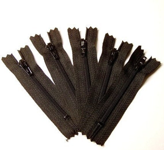 10 Black 4 Inch Zippers YKK Brand Color 580