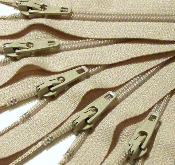 Twenty-five 8 Inch Beige YKK Zippers   Color 572