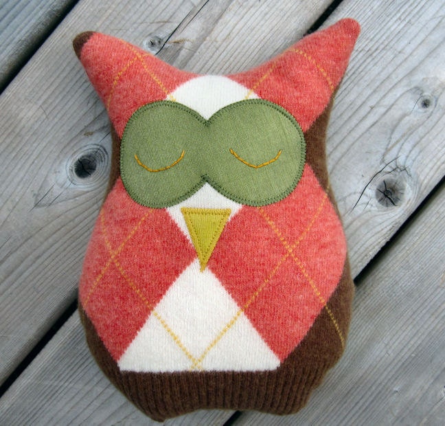 Owl Pillow Argyle