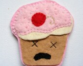 The Dead in the Water Felt Cupcake Brooch