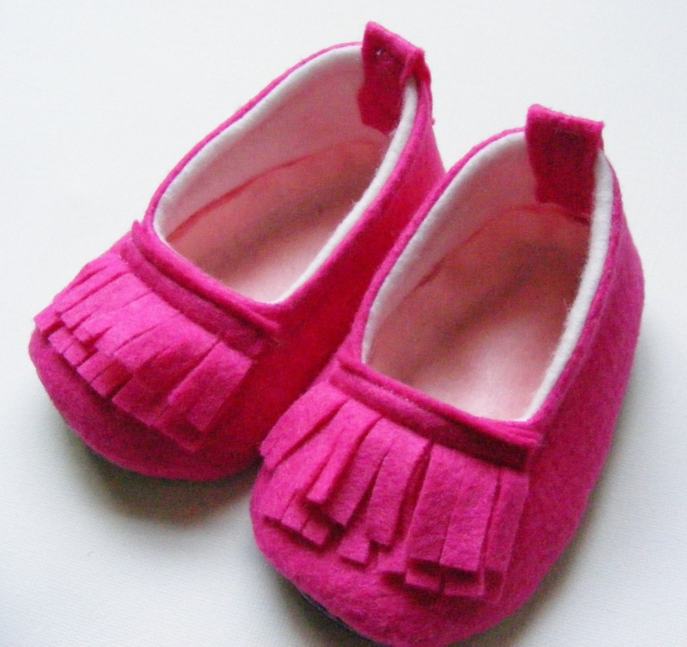 The Color Pop Loafer Neon Hot Pink Felt Baby Shoes