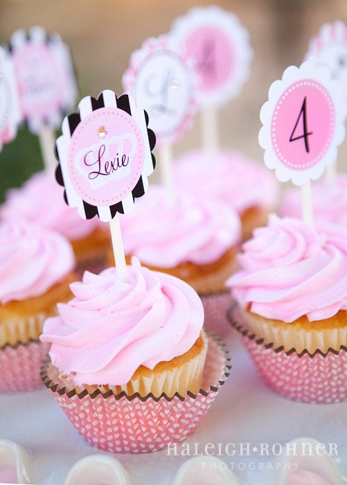 PRINTABLE WELCOME SIGN - Vintage Princess Birthday Party Collection - The TomKat Studio