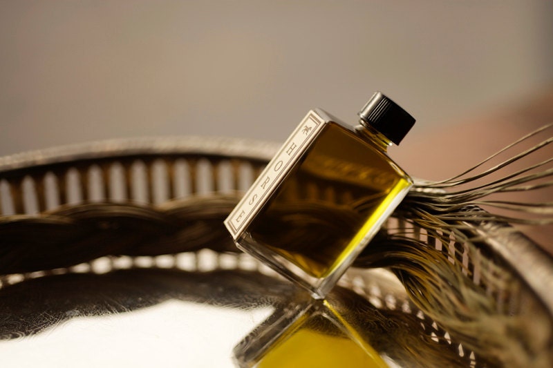 Horse - natural cologne oil (unisex) - large bottle