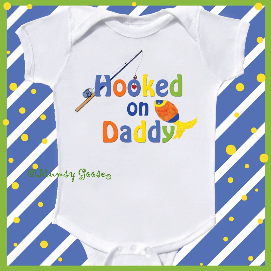 Hooked on Daddy Fishing Baby Girl Onesies  Baby Bodysuits Infant Rompers to GIrly T shirts