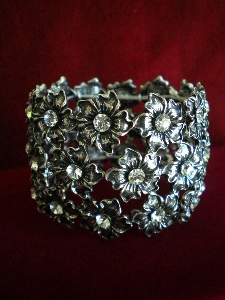 Patterned Metal Rhinestone Flowers Whimsical Cluster Bling Dark Romantic Feminine Tarnished Silver Colored Cuff Bracelet