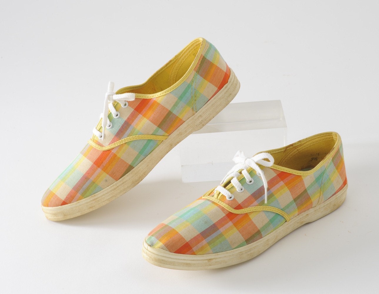 1960s Sherbet Plaid Sneakers - Vintage Pastel Plaid Tennis Shoes - Size 7.5