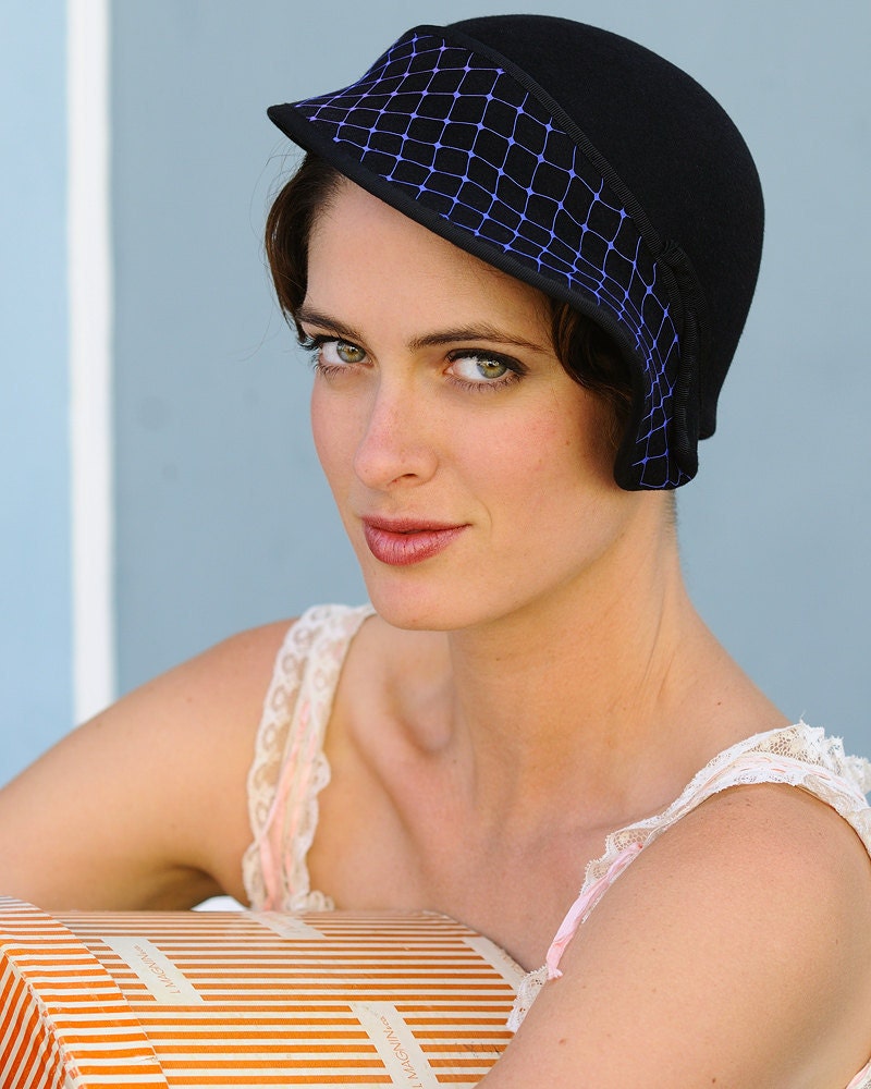 Bon Voyage- black cap with vintager royal blue netting