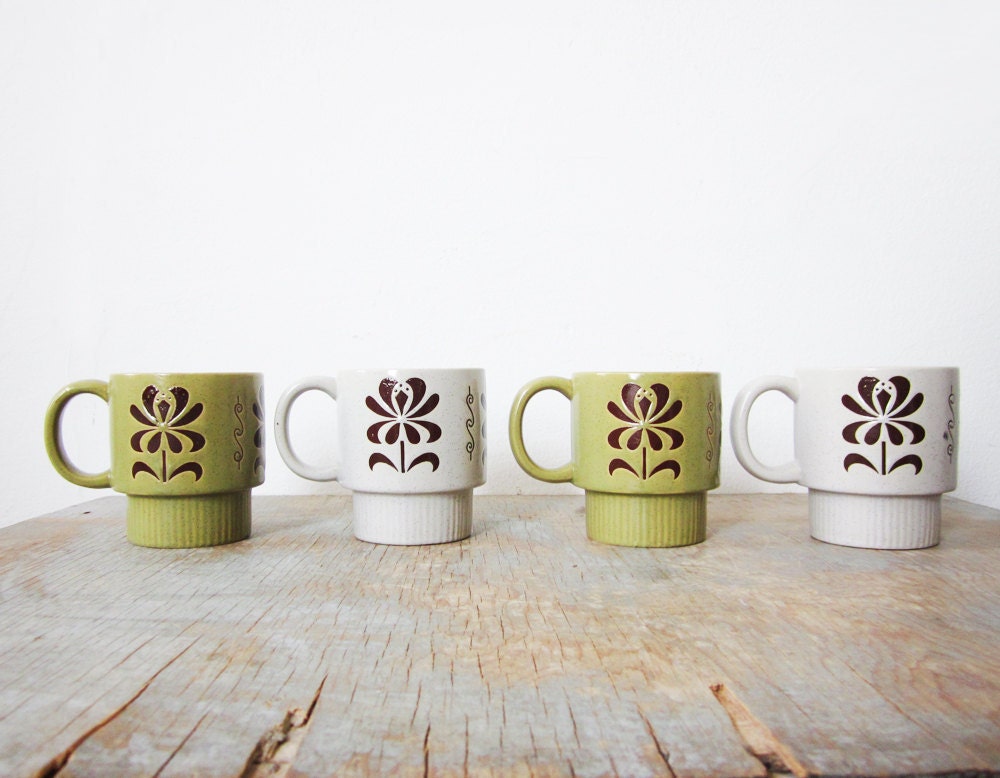 SALE floral stacking mugs / vintage stoneware mugs