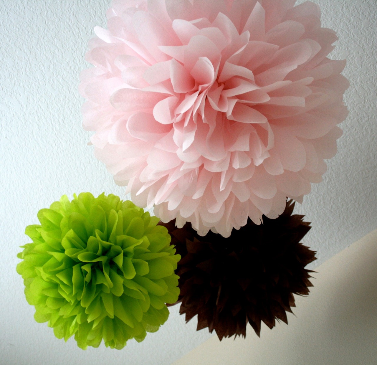 Little Girl... 3 tissue paper poms // wedding decorations // diy // nursery decor // birthday // party decorations Il_570xn