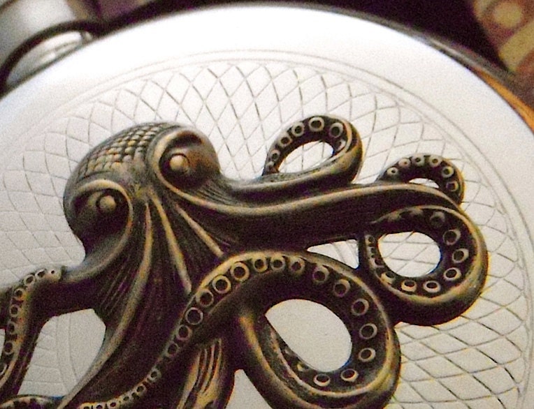 Round Octopus Flask Vintage Inspired Style Pirate Flask Steampunk Accessories Rustic Brass Octopi Stainless Steel Silver Plated Pocket Flask