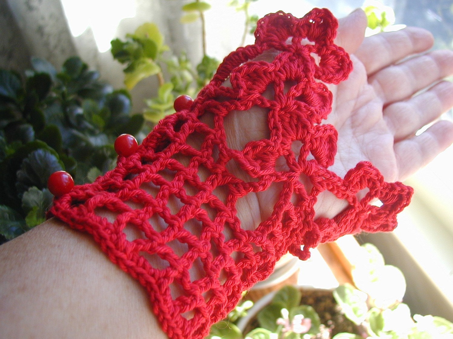 Red Lacy Crocheted Gloves