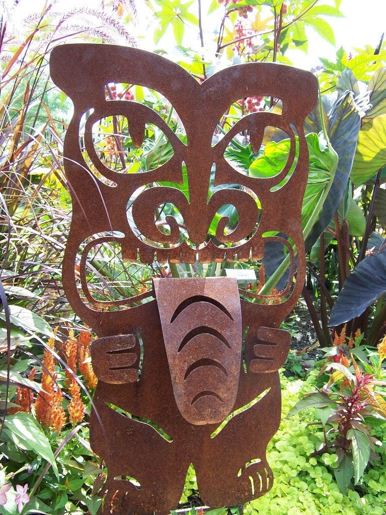 Garden Tiki