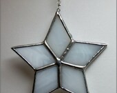 FREE POSTAGE - Stained glass Twinkling Star   Christmas Ornament Suncatcher white