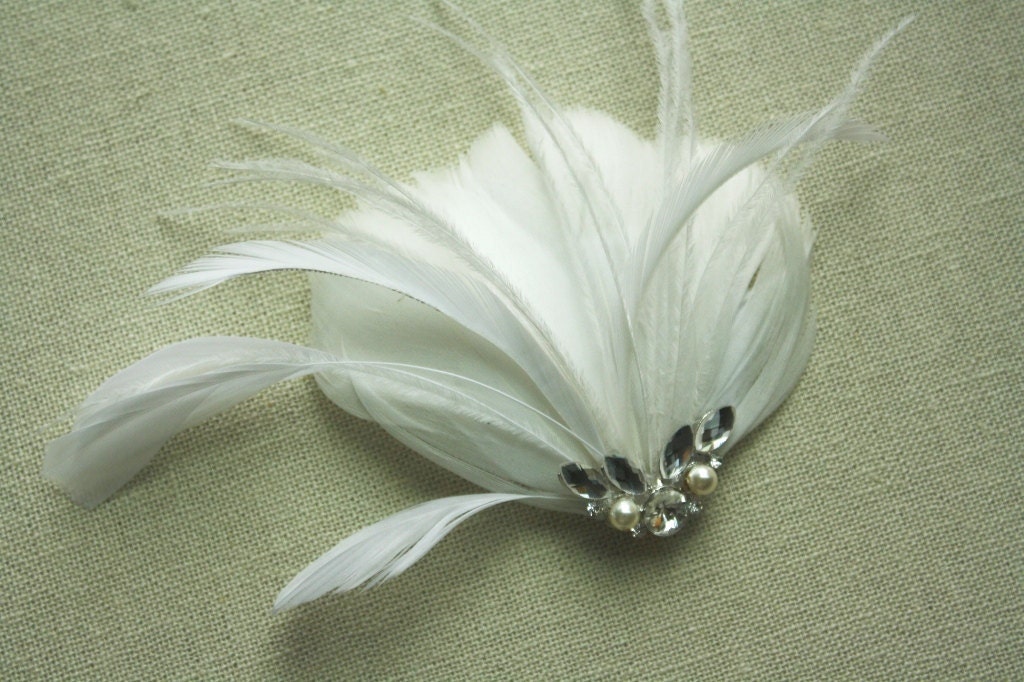 Bridal Fascinator, Wedding Fascinator, Ivory Feather Fascinator, Wedding Hair Accessory - ANGEL