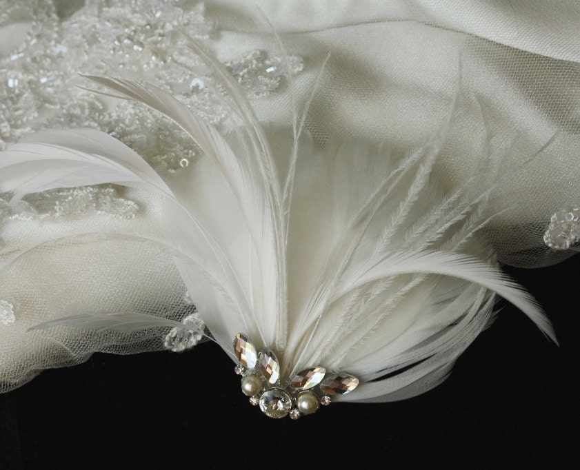 Bridal Fascinator, Wedding Fascinator, Ivory Feather Fascinator, Wedding Hair Accessory - ANGEL