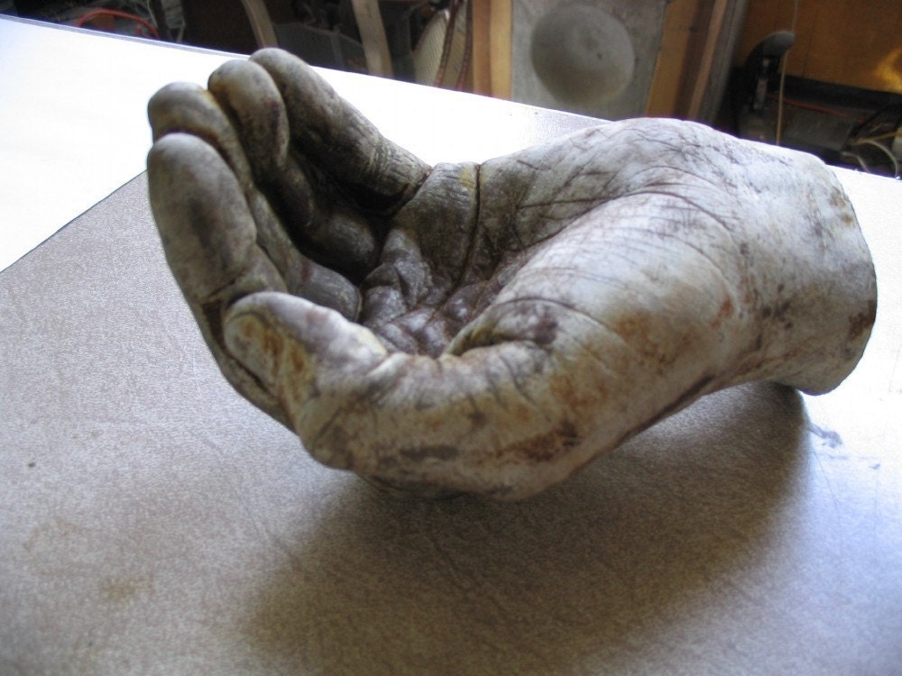 cupped hand