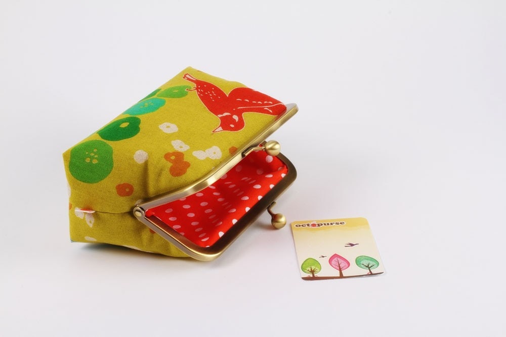 Bag pouch - Echino red bird on green sprouts - metal frame pouch